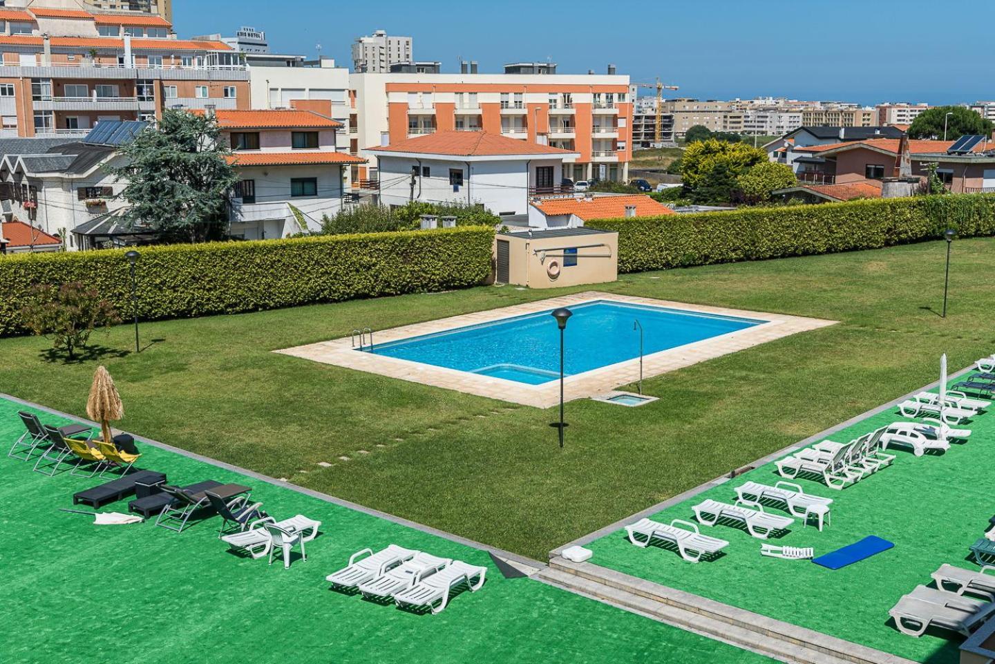 شقة Guestready - Luxe Living By The Pool بوفوُ جي فارزيم المظهر الخارجي الصورة